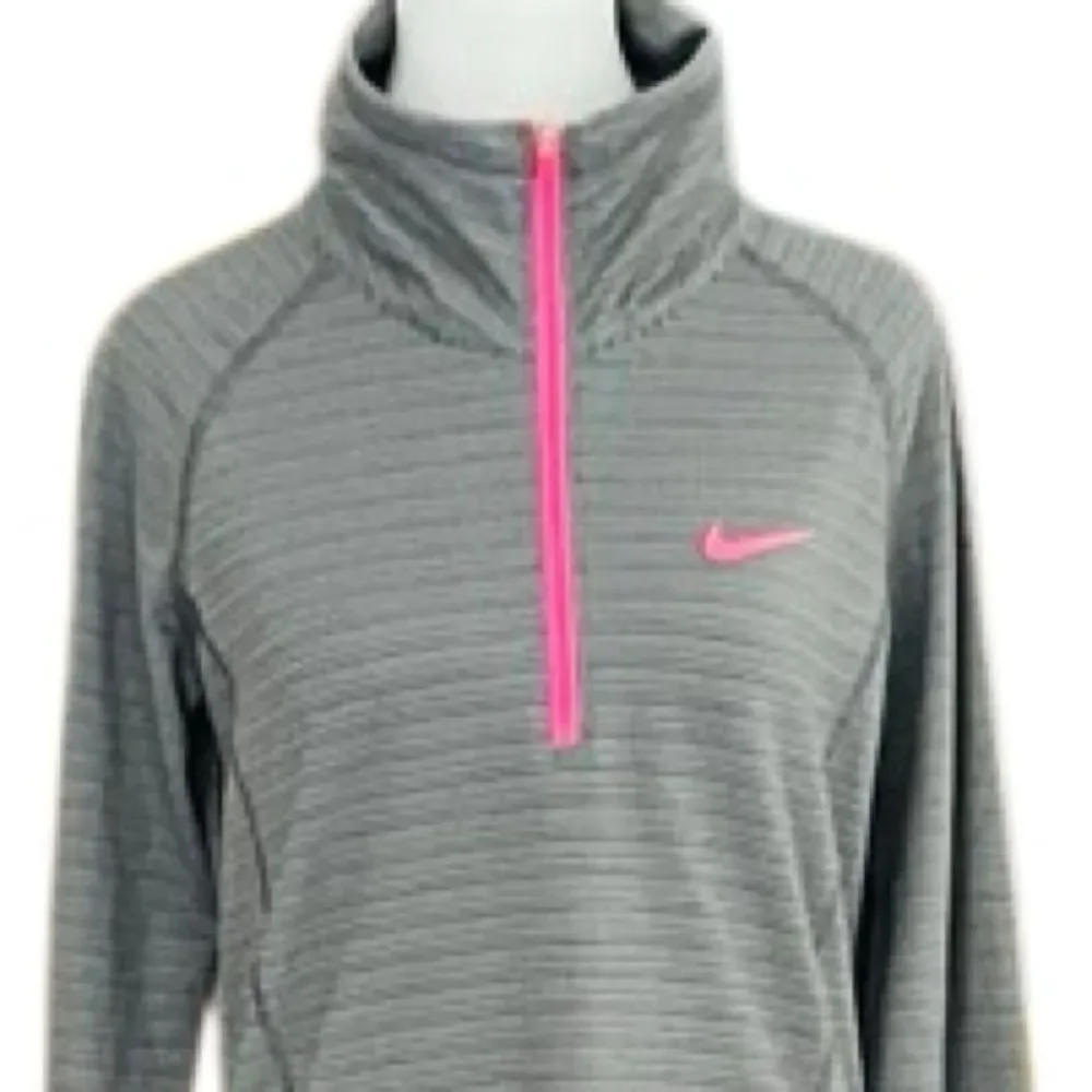 NIKE GOLF Heather gray/pink accent 1/4 zip Dri-Fit pullover size medium.